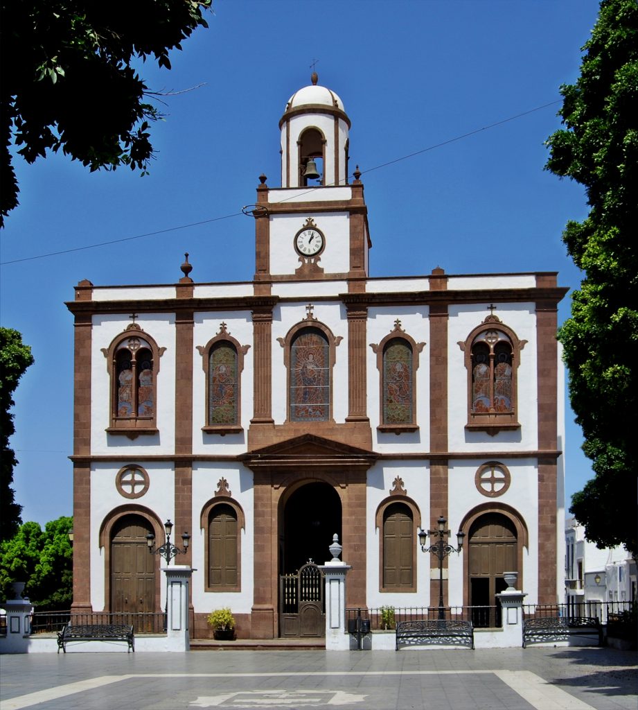 Iglesia_de_la_Concepción_Agaete_2010-2010-11-09